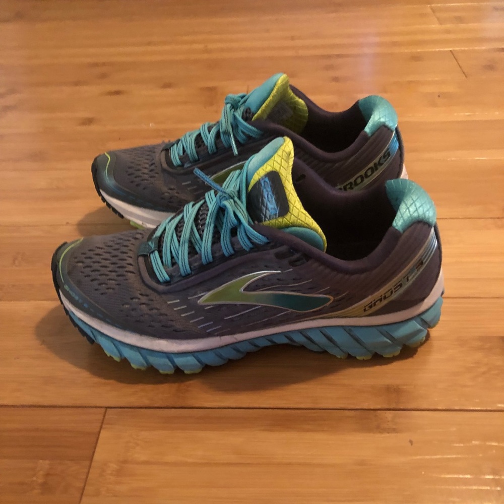 Brooks Ghost 9 👻